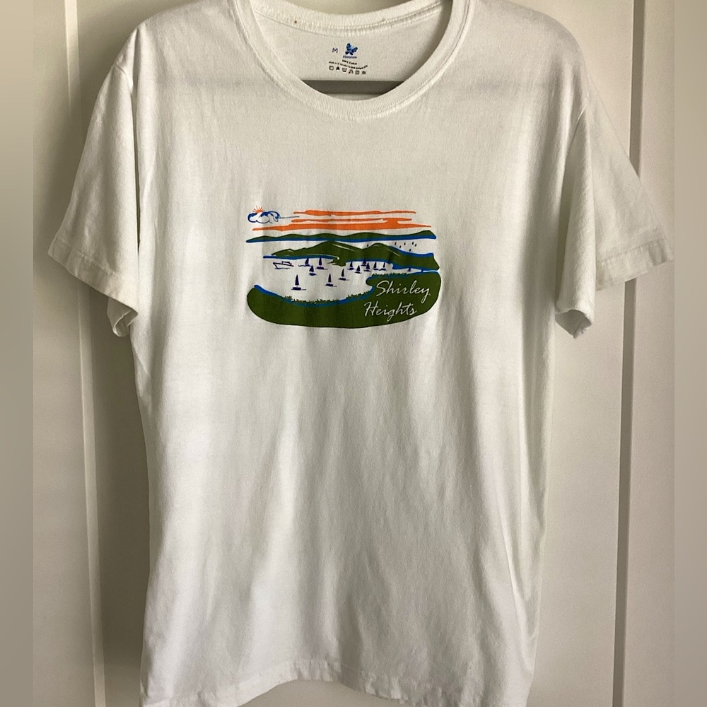 2000s Gift Shop Shirt